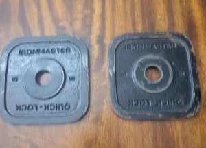 Pair Of Ironmaster 5 Pound Weight Plates Quick-Lock 5LB - 10lbs total weight - Picture 1 of 5