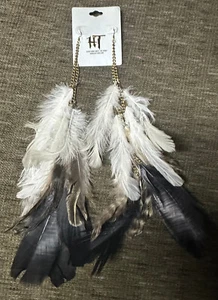 BEAUTIFUL EAR RING MADE WITH FEATHERS SUITS WITH COSTUMES BRAND NEW RETAIL $14 - Picture 1 of 1