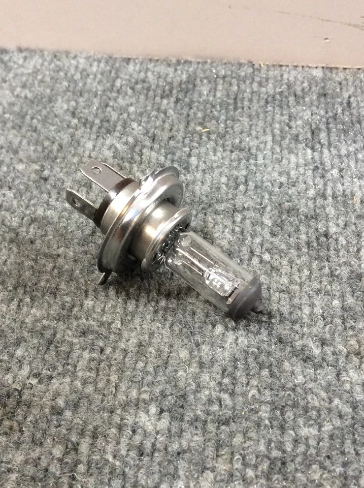 Bombilla Faro-Sedan Eiko 9003 HB2 60/55W Foto 1 de 4