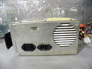 Fuente de alimentación vintage original IBM 5150 5160 130 vatios PROBADA sin quemaduras de placa - Imagen 1 de 8