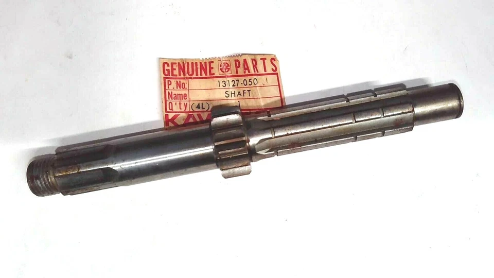 Nuevo de Lote Antiguo Kawasaki KT250 A 1975-1976 Eje de Transmisión 13127-050 ENVÍO RÁPIDO Foto 1 de 1