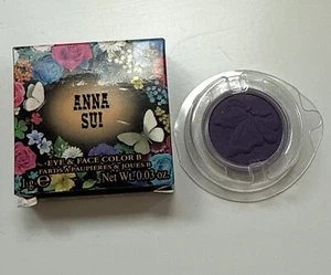 ANNA SUI Lippenstift Refill B200 Gesichts- und Lippenfarbe Lila - Bild 1 von 4