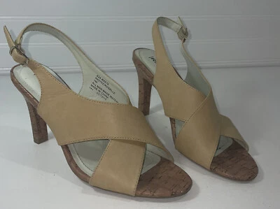 Zapato de tacón Rialto para mujer con cordones punta abierta estampado de corcho talla 7 M 924-R6570 usado en excelente estado Foto 1 de 4