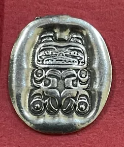 Moneda Espíritu de Bolsillo Ficha Oso Fuerza por Tsimshian Ts’msyen artista Terry Starr - Imagen 1 de 2