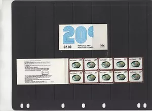 New Zealand 1980 $2 booklet (Scott #674a, CP #W16a) CV $15 NZ - Picture 1 of 1