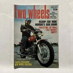 Two Wheels - The Magazine of Motor Cycling - July 1971 - Motor Bike - Bild 1 von 13
