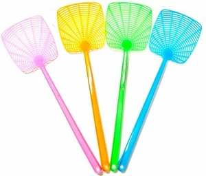 4 PACK FLY SWATTER Plastic Bug Mosquito Insect Killer - Picture 1 of 2