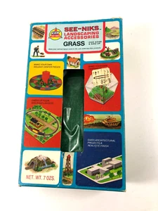 Accesorios de paisajismo vintage a escala AHM HO See-Niks de colección - hierba sin usar - Imagen 1 de 6