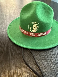 Sombrero de guardaparques JELLYSTONE PARK. - Yogi Bear Boo Boo Hanna Barbera - Imagen 1 de 5