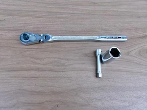 CRAFTSMAN 3/8" DRIVE (LOTE DE 3 PIEZAS) TRINQUETE CABEZA FLEXIBLE VVR 44815 EXT. & SOCKET - Imagen 1 de 12