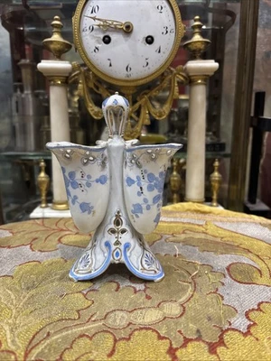 ancienne bouquetiere en porcelaine a violettes 3 vases epok1900 - Photo 1/4