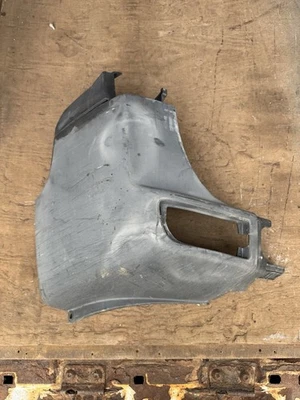 Repuesto 10~18 Mercedes Benz Sprinter 2500 - Trasero, lado conductor y pasajero Foto 1 de 4