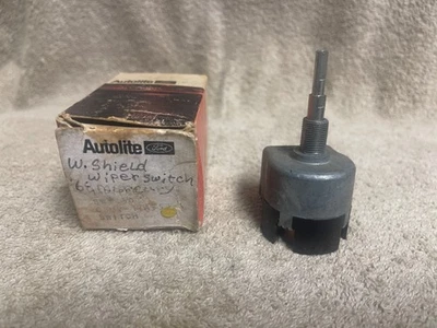 NOS FORD AUTOLITE C3MY-17A553-A 1968 MERCURY TWO SPEED WINDSHIELD WIPER SWITCH - Image 1 of 4