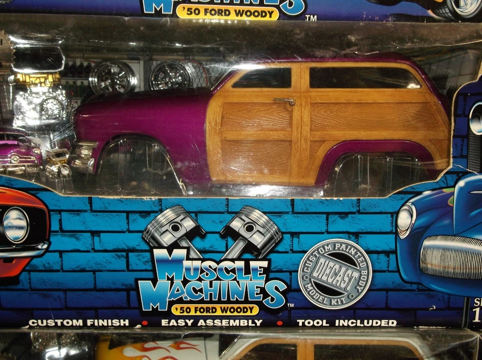 Muscle machines 1/18  50 ford woody Kit purple NIB - Image 1 of 1