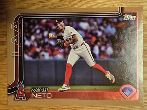 2025 Topps Series 1 Zach Neto Gold Border /2025 Angels - Picture 1 of 2