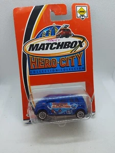 2004 Matchbox #54 VW Microbus bus van Hero Cityelementary school Sealed G79 - Picture 1 of 3