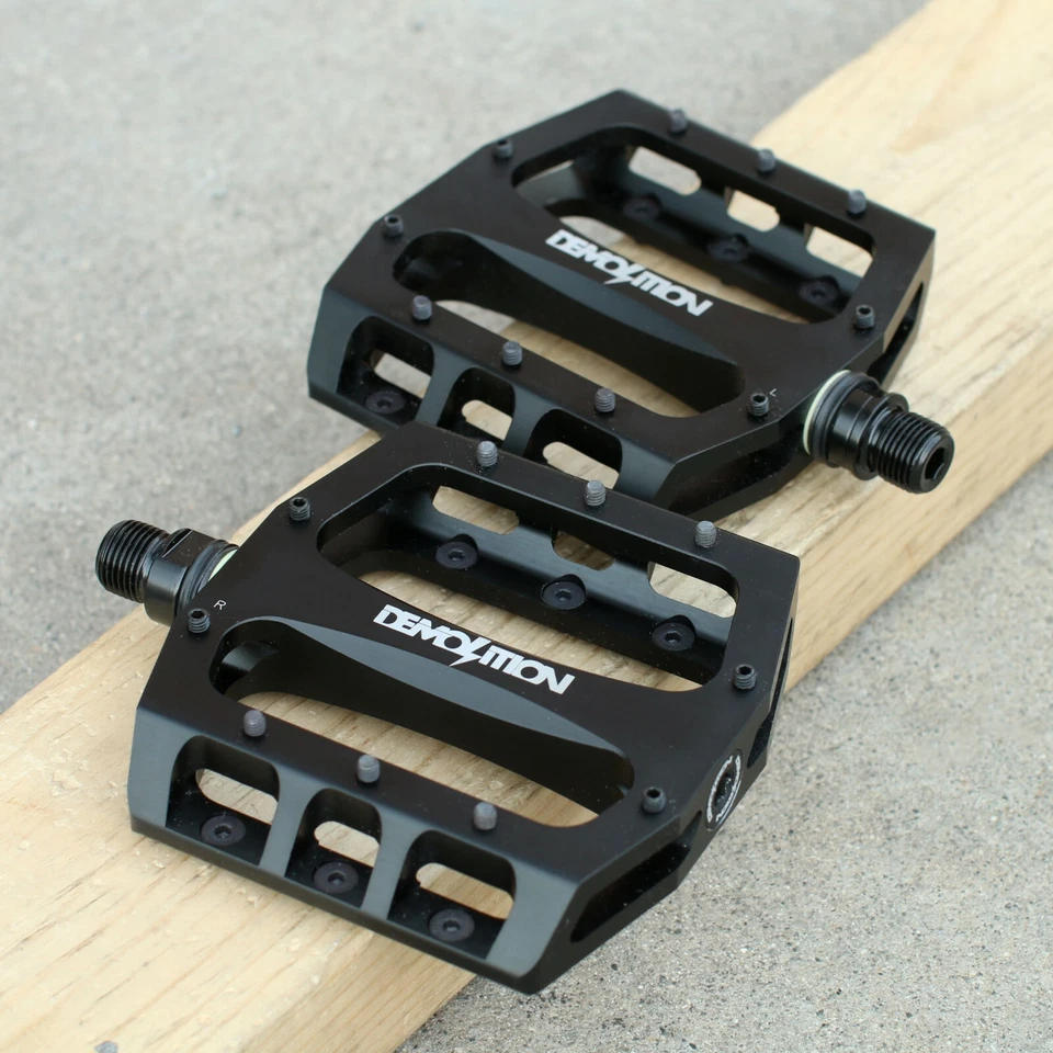 DEMOLITION TROOPER ALUMINUM PLATFORM BICYCLE 9/16" PEDALS BLACK - Image 1 of 1