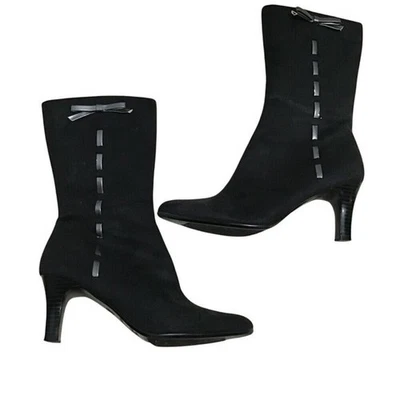 Botas de mujer de cuero negro liso con cremallera lateral superior punta cono tacón talla 6W Foto 1 de 4
