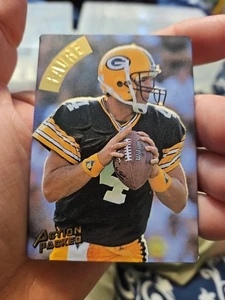 Fútbol americano Monday Night 1994 lleno de acción #29 Brett Favre - Imagen 1 de 4