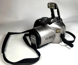 Olympus IS-30 DLX 35mm Film Reflex Camera 28-110mm f4.5-5.6 Olympus AF Zoom Lens - Picture 1 of 9