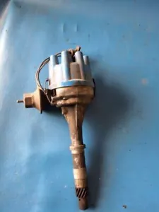 78 79 80 81 82 83 JEEP CHEROKEE DISTRIBUTOR 8-360 5.9L 21944 - Picture 1 of 3