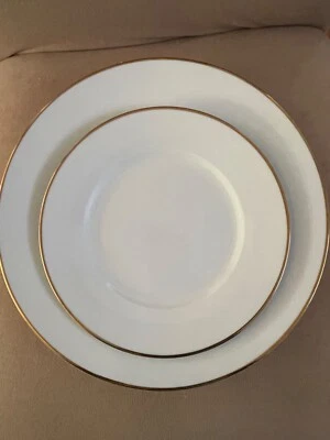 Элегантный золотой ободок обеденная тарелка и салат тарелка комплект постельного белья n вещей  - Изображение 1 из 4