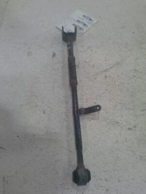 Brazo de control inferior trasero derecho usado para Toyota Avalon 2015 localización A Foto 1 de 4