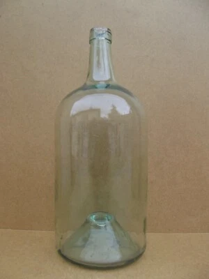 Ancienne Bouteille en Verre Soufflé 19 ème art populaire - Photo 1/4