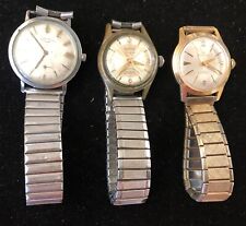 Three Vintage Men's Wristwatches Parts or Repair Two Running / 76