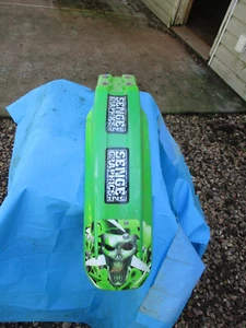 2001 Kawasaki KX125 front fender - Picture 1 of 6