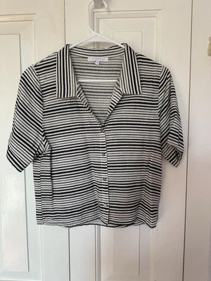 Women’s Cropped Button Down Striped Shirt . 100% cotton  - Image 1 of 4