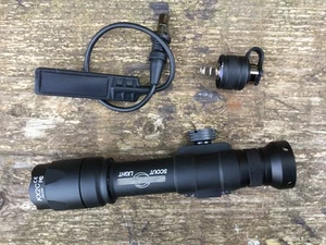 WADSN M600C Scout Light LED Flashlight - Black - Airsoft - Picture 1 of 12