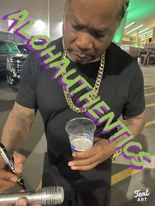 RAPPER XZIBIT SIGNED MICROPHONE *EXACT PROOF* AUTOGRAPH - Picture 1 of 2
