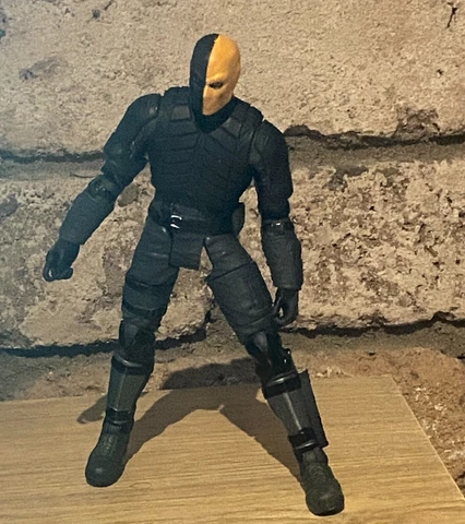 DC Collectibles Arrow CW DEATHSTROKE Action Figure Cover