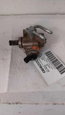2007-2012 MAZDA CX-7 ENGINE MOUNTED HIGH PRESSURE FUEL PUMP L3K91335Z - Imagem 1 de 4