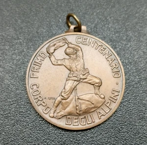 Medaglia Militare Primo Centenario Corpo Dergli Alpini 1872 1972 - Picture 1 of 2