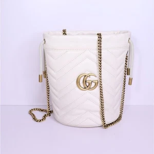 GUCCI Marmont Matelassé Leather Mini Bucket Bag Off White Quilted Crossbody - Picture 1 of 10