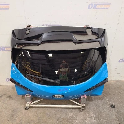 24 2024 TOYOTA GR COROLLA HATCHBACK DECKLID BLUE  Foto 1 de 4