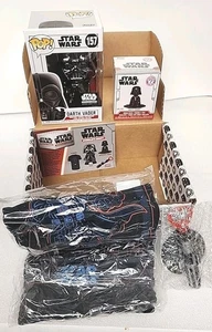 Funko Disney Pop! Darth Vader Smugglers Bounty Box con maglietta grande, nuova  - Foto 1 di 8