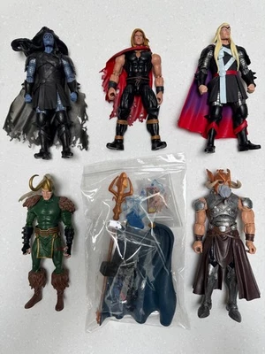 LOTE de 5 figuras THOR de Marvel Legends (Hasbro, Loki Odin Indigno Invierno Negro) Foto 1 de 4