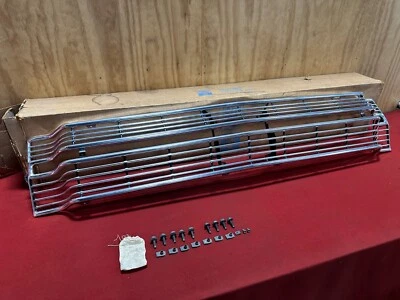 NOS 1966 福特 GALAXIE GRILLE C6AZ-8200-B 500 定制站 WAGON 66 FoMoCo — 第 1/4 张图片