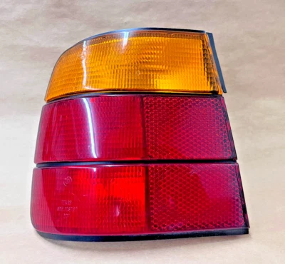 Б/у задний фонарь со стороны водителя для BMW E34 1389011 63211389011 - Изображение 1 из 4