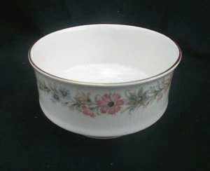 Paragon BELINDA  Open Sugar Bowl. Diameter 4 inches. 10cms. - Picture 1 of 3