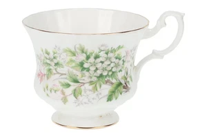 Richmond - Unnamed - Hawthorn - Teacup - 261298G - Picture 1 of 5