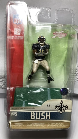 Action Figure McFarlane - Reggie Bush - NFL 3" Collection - Football Cover