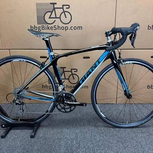 Used Giant Avail Composite 2, Women's Carbon Fiber Road Bike-2012, Small 52cm - Picture 1 of 11