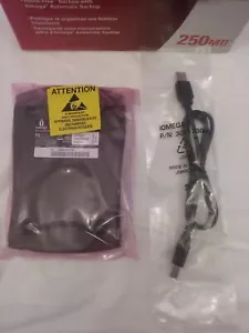 Iomega 250MB USB Zip Drive - Picture 1 of 2