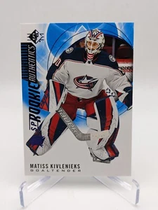 💥2020-21 SP Hockey Rookie Authentics Blue #102 Matiss Kivlenieks - Blue Jackets - Picture 1 of 2