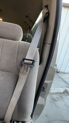 Ford Excursion 2000 solo retractor de cinturón de seguridad trasero izquierdo Foto 1 de 3