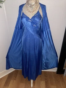 Cine Star Woman’s S Robe/Gown SLEEPWEAR Peignoir 2PC SET Nightgown Nylon Blue - Picture 1 of 15